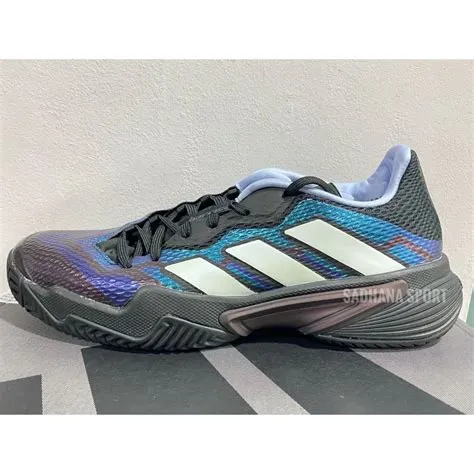 sepatu-tenis-adidas-premium-Sepatu-Tenis